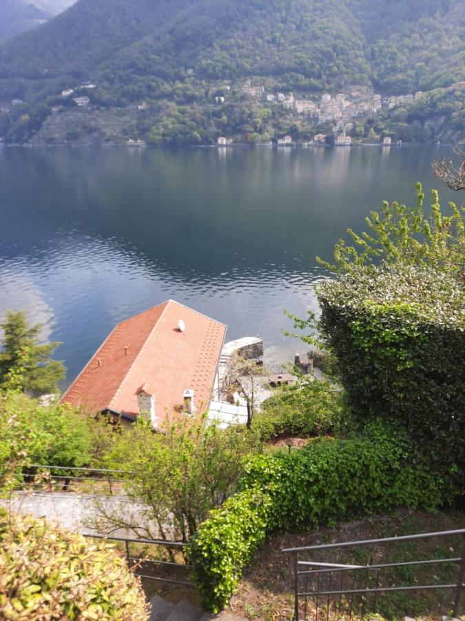 House On The Lake Shore Of Laglio Exterior foto